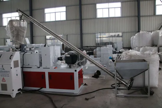 Стеновая панель WPC для улицы, FRP, плоский настил, напольное покрытие, древесно-пластиковый композитный профиль, экструзионная линия для производства машины